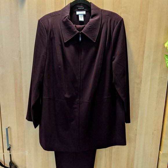Suit Set - Blazer + Pants - Picture 1 of 12